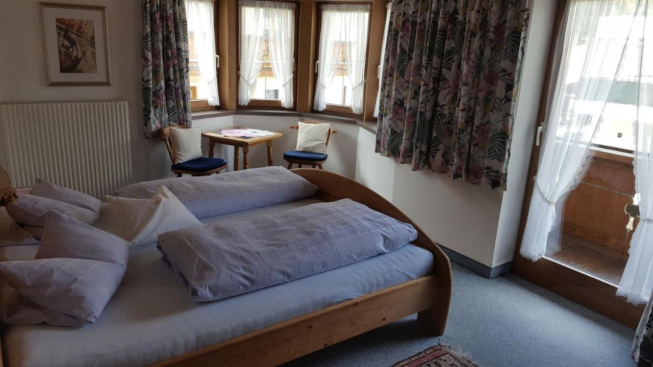 Gaestehaus Valentina Mayrhofen Zewnętrze zdjęcie